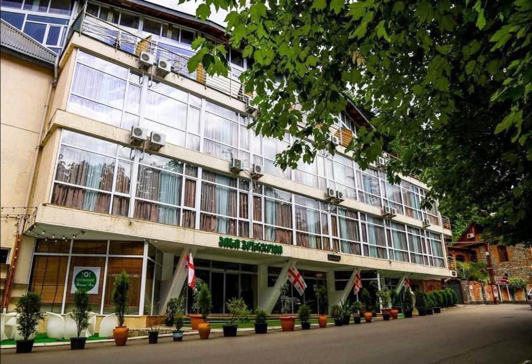 Guest House Bordschomi Exterior foto