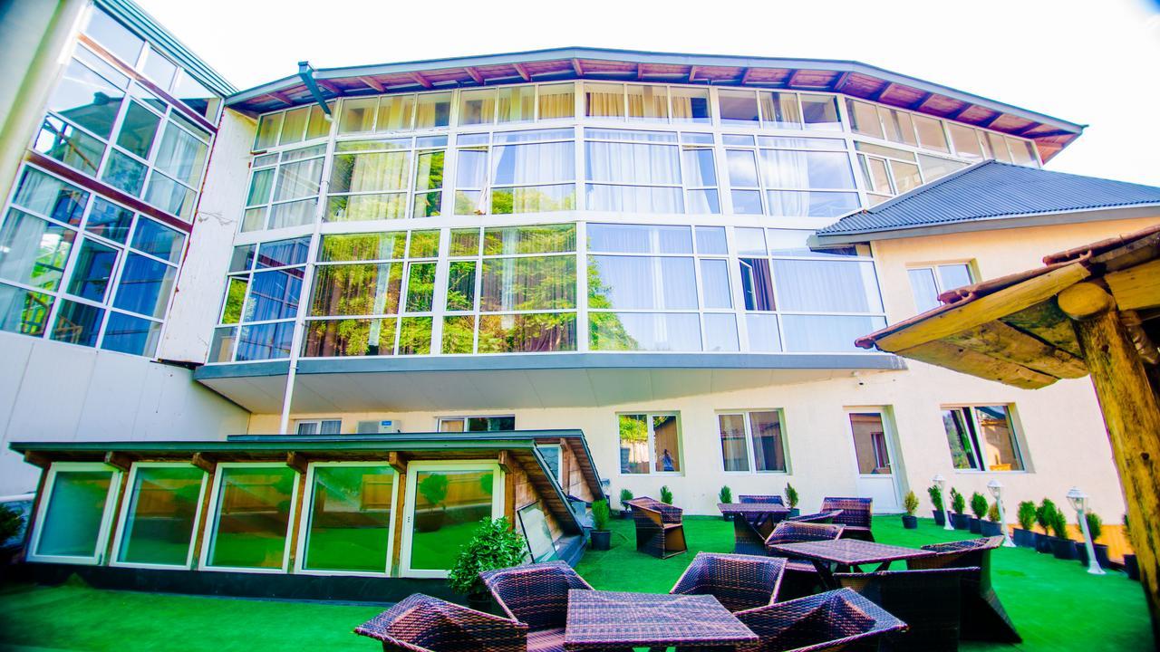 Guest House Bordschomi Exterior foto